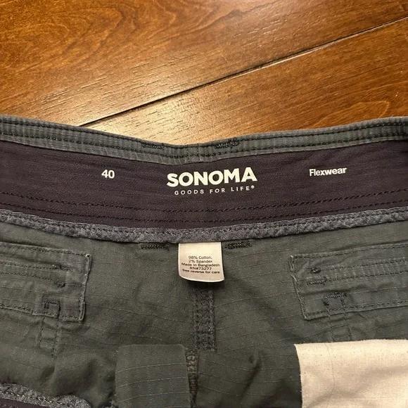 Sonoma Men's Blue Cargo Shorts 40” - Picture 5 of 7